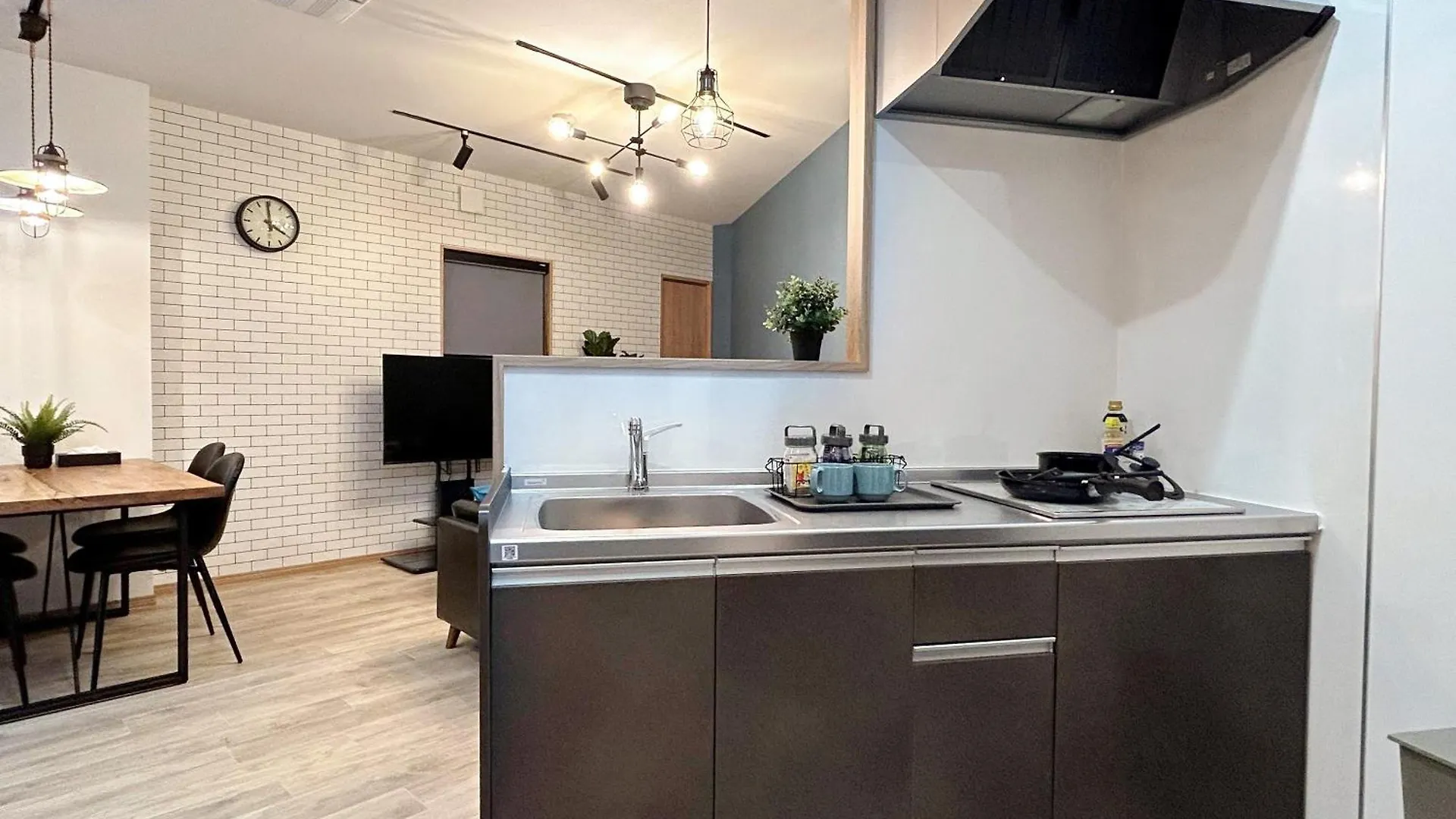Soumato 2Mins Walk To Station 4Mins Nanba 25Mins Usj Appartement Osaka 0*,  Japan